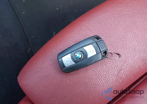 2008 BMW 135I z USA, uszkodzony, nr VIN WBAUN93548VF55210